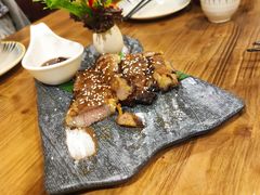 炭烧猪颈肉-泰堤坊(淡水体育馆店)