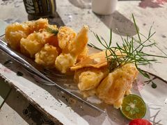 招牌沙汁大虾球-T館·花园艺术餐厅