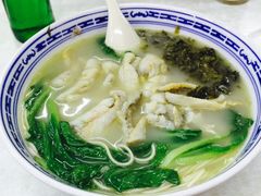 -明呈黄鱼面馆(斜土路店)