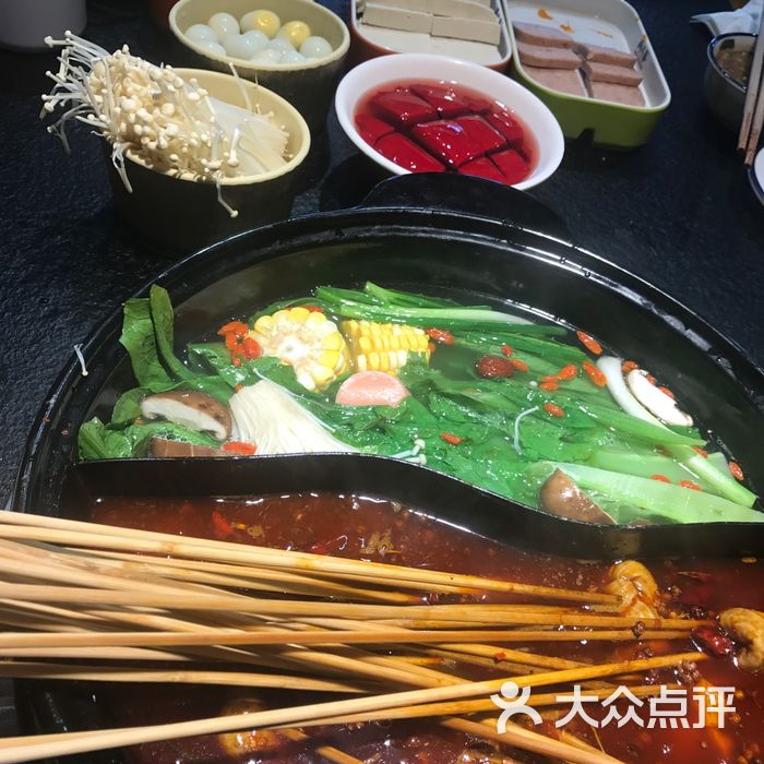 两三事小郡肝串串香火锅油麦菜图片-北京四川火锅-大众点评网