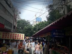 -哈海英麻辣烫(中华西路步行街店)