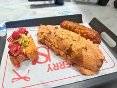 -HOT CRUSH趁热集合·现烤面包(环球港店)