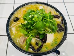 -肥汁米蘭香港米线(长宁来福士店)