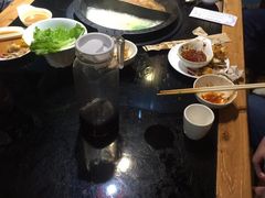 骨汤鸳鸯锅-川中故事·成都老火锅(东书房店)