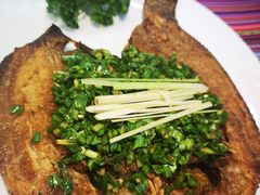 -香巴拉云南餐厅(华莱坞店)