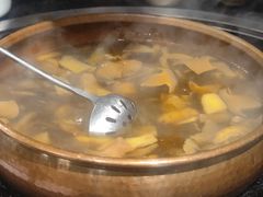 -阿山卓·野生菌火锅·纳西火塘烤肉