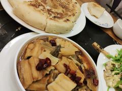 -滨海小渔村·海肠捞饭·鲅鱼水饺·特色老火鱼丸汤(华田店)