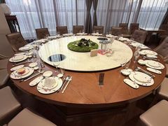 -泓历皇朝酒店(东亭店)