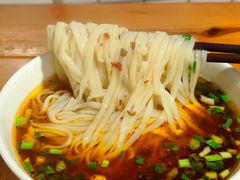 -矮子粉店1985·长沙米粉(湘春路店)