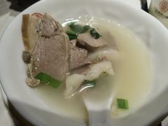 -丁里羊肉小镇(天鹅湖总店)