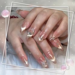 -沫儿·美甲美睫·半永久·皮肤管理