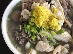 -潮镇老尾牛杂(环城西路店)