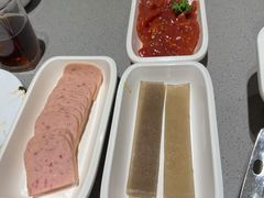 梅林午餐肉-海底捞火锅(河东万达广场店)