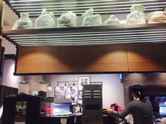门面-巴黎贝甜(银城东苑店)