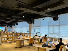 -南山图书馆(常兴路店)