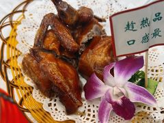 -津津名菜馆(绝没分店)