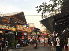 -拉威海鲜市场