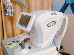 -优医视平价眼镜蔡司依视路折扣工厂店(十里堡店)