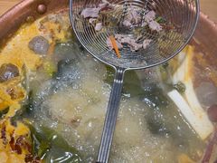 -洱火云南酸菜牛肉火锅(石景山当代商城店)