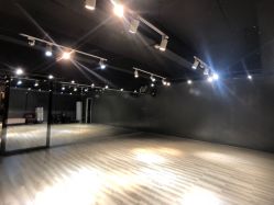 -YASAKI国际舞蹈中心