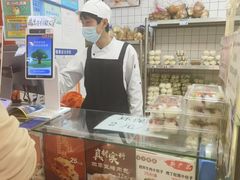 -白玉兰食品甜凤店(合生汇店)