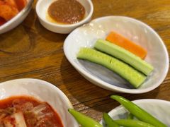 -喇喇排骨火锅·传统韩式脊骨汤(望京西园总店)