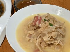 家烧笋衣-荣小馆(杭州大厦店)