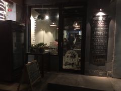 门面-蜗牛小馆醉乡民谣云南菜(惠新西里店)