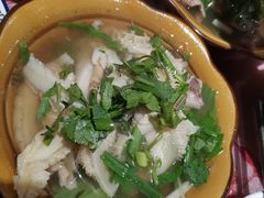 -谢老五跷脚牛肉·非遗传承店