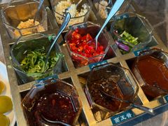 -德天肥牛海鲜火锅(城西银泰店)