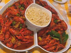 -龙巢盱眙龙虾·鸡煲·烧烤宵夜(坪洲店)