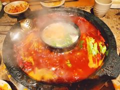 -舒家大院重庆老火锅(纪念塔店)