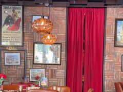 -BROWNSTONE布朗石西班牙餐厅(富城店)