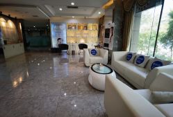 -蕾特恩专业祛痘国际连锁