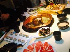 -滇釜火锅·能喝汤的火锅(车公庄店)