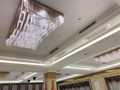 -沪华海鲜大酒楼(南汇店)