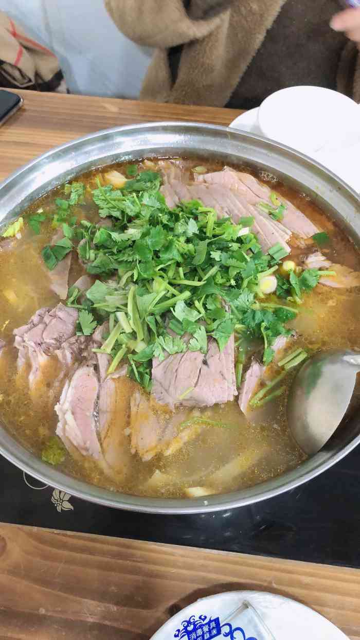 淮南特色香满十二羊肉汤(双塘路店)-"天冷了,喝碗羊肉火锅再惬意不过