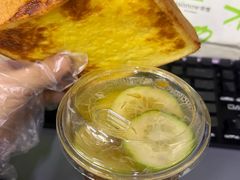 -奈雪的茶(M+世纪都会广场店)