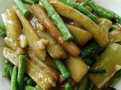 -刘胖子家常菜·蹄花焖藕(中央花园店)