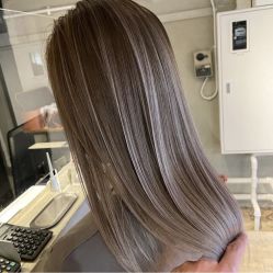 -Hello Lady发型设计