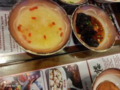 -双燕楼·手工馄饨·汤面小吃(世纪汇店)