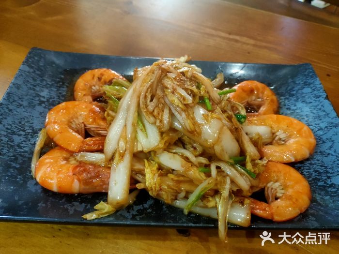 老东镇啤酒屋海鲜加工·蒸汽海鲜·海鲜烧烤(台东店)图片