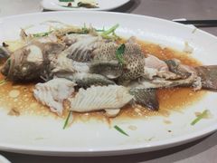 清蒸鲈鱼-静之湖湖畔餐厅