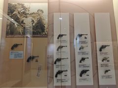-轻武器博物馆
