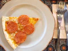 腊肠薄饼比萨-彼德西餐厅(凯德广场新南店)