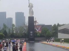 -侵华日军南京大屠杀遇难同胞纪念馆-停车场