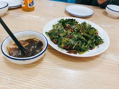 -二0二李记南瓜田鸡老字号(宜宾一店)