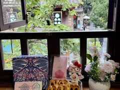 -昆明冠生园·鲜花饼·面包蛋糕(老街店)