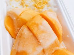 -芒果糯米饭摊子