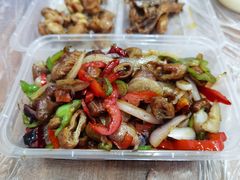 爆炒卤肥肠-蓝精灵饺子店